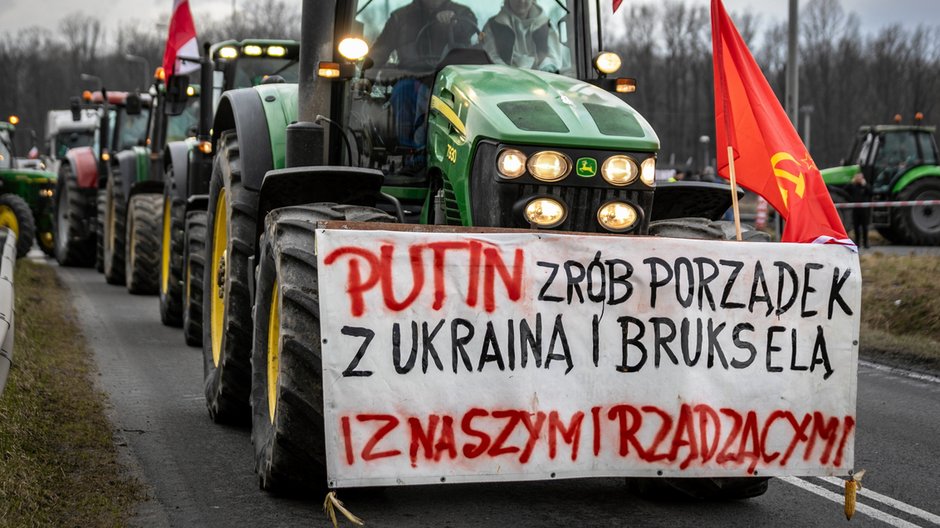 Skandaliczny baner na proteście rolników