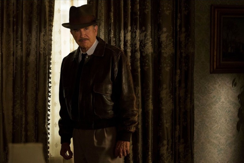 Voren Biti u filmu "Rules dont apply"