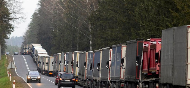 Przejście w Bobrownikach to nie wszystko? Premier: Nie wykluczamy zamknięcia innych...