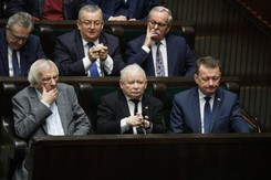 KO wygrywa, PiS traci poparcie. 'Strategia obrażania przeciwników nie sprzedaje się'