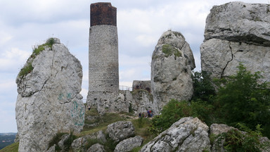 Zamek w Olsztynie: w jaskini odnaleziono narzędzia sprzed ok. 40 tys. lat