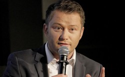 Jarosław Kuźniar odchodzi z TVN i zapowiada powrót do dziennikarstwa informacyjnego