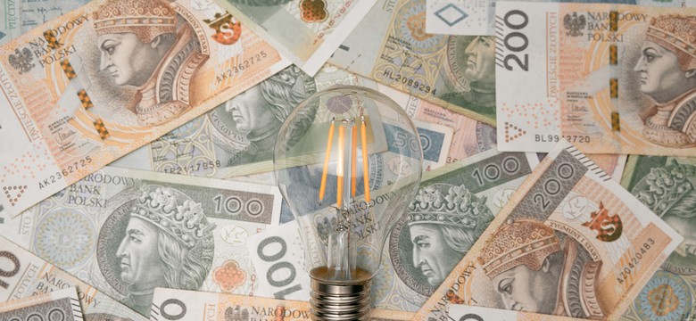 Chcesz płacić mniej za prąd? Wystarczy to oświadczenie. Masz czas tylko do 31 sierpnia