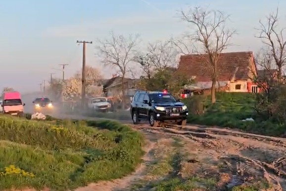 PUCAO NA POLICIJU! VJT u Novom Sadu sprovodi istragu protiv muškarca za kojim je organizovana potera