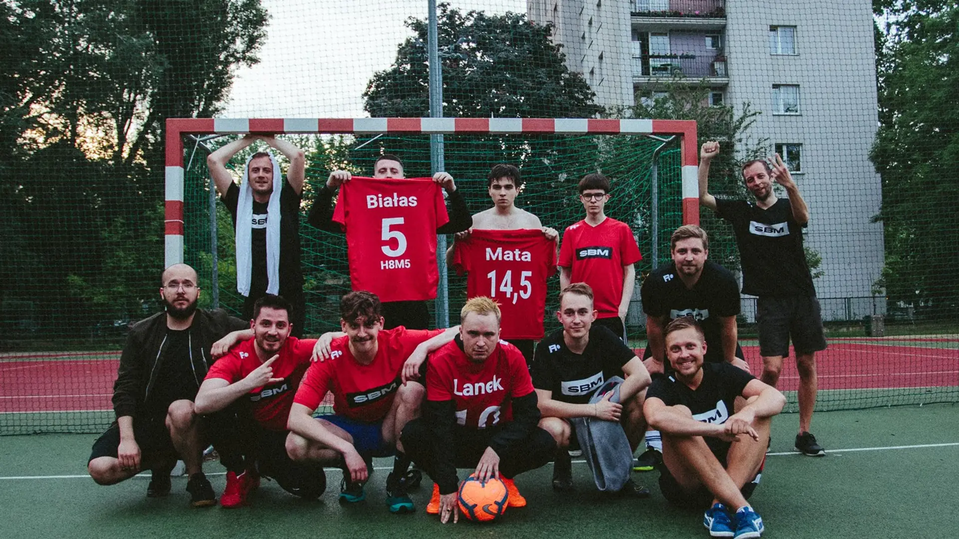 Stronger By Movement czyli pokaż się ze swoją ekipą