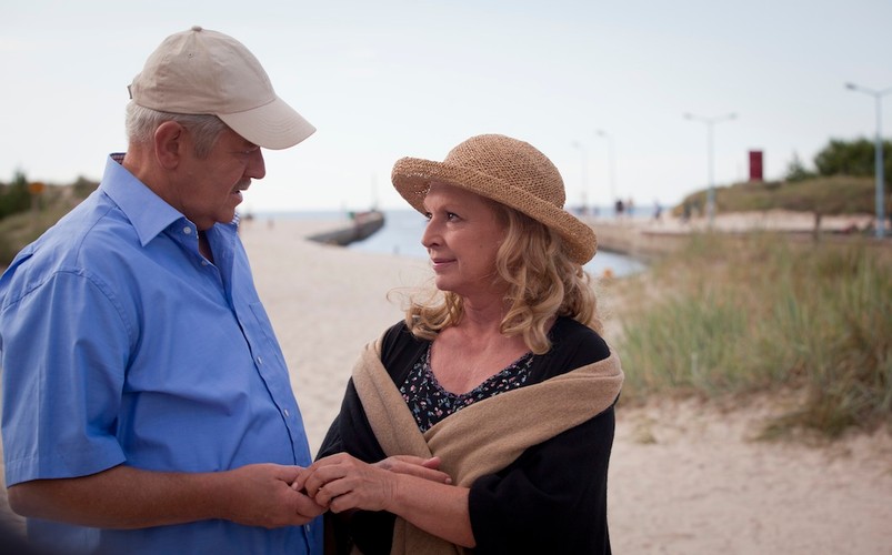 Ewa Wiśniewska i Marian Dziędziel w filmie 'Piąta pora roku'