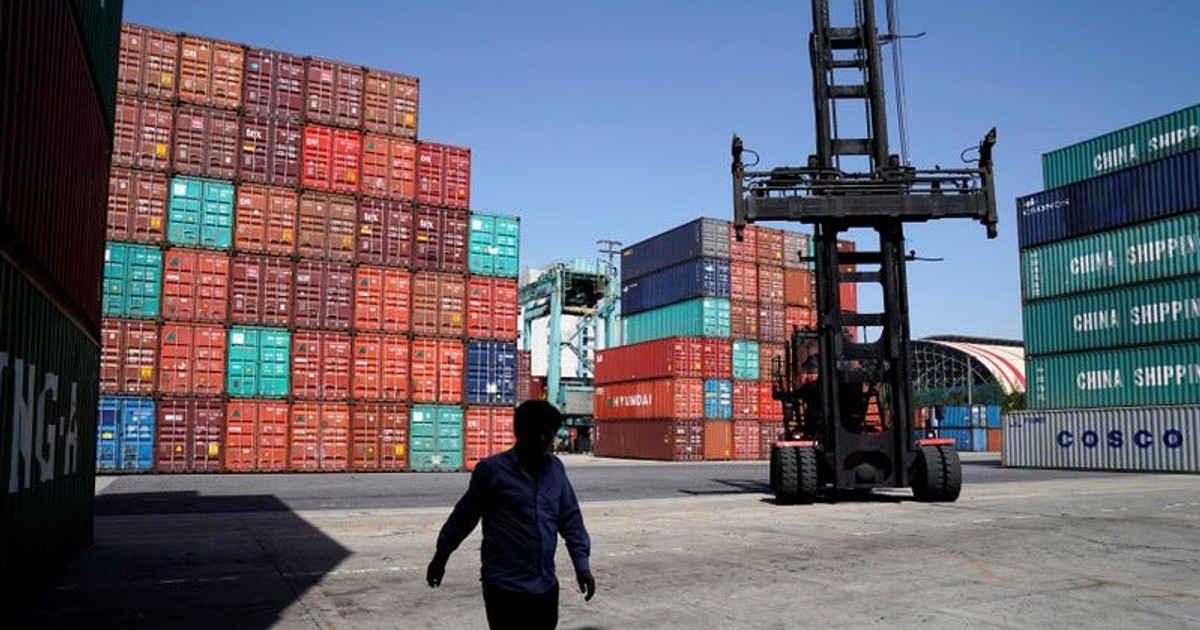 The CEO of a freight-booking company explains the reason behind ...