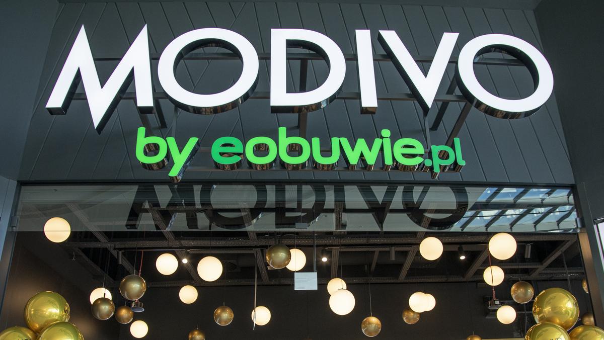 Promocje płaszcze puchowe, Modivo | Newsweek