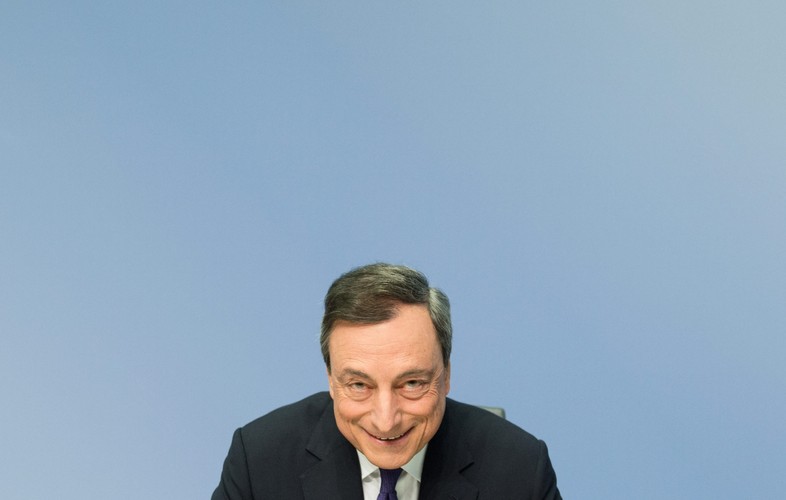 Mario Draghi, szef Europejskiego Banku Centralnego, zaatakowany na konferencji