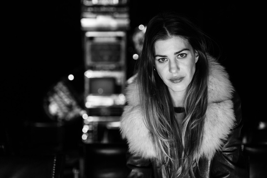 Jana Milosavljević u prestavi "Čovek slon"