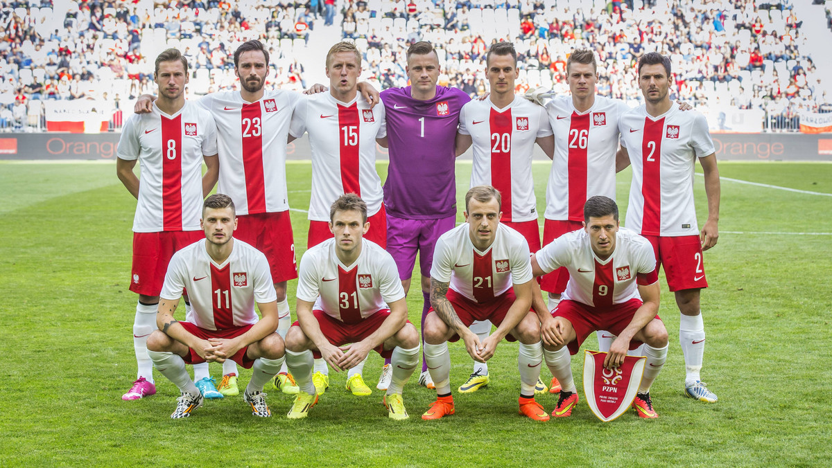 Czy w takim składzie Polacy stawią czoła Gruzji w Tbilisi? W stosunku do meczów z Niemcami (2:0) i Szkocją (2:2) w składzie reprezentacji Polski zajdzie kilka kosmetycznych zmian - czytamy w piątkowym wydaniu "Przeglądu Sportowego".