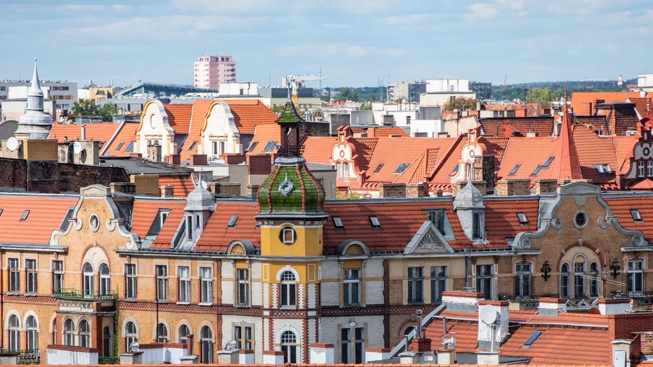 Radni osiedlowi z Łazarza chcą, aby alkohol można było tam kupować tylko do 22:00.