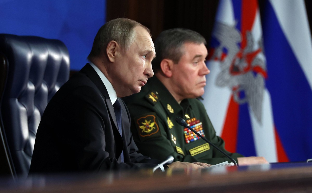 Władimir Putin i Walerij Gierasimow