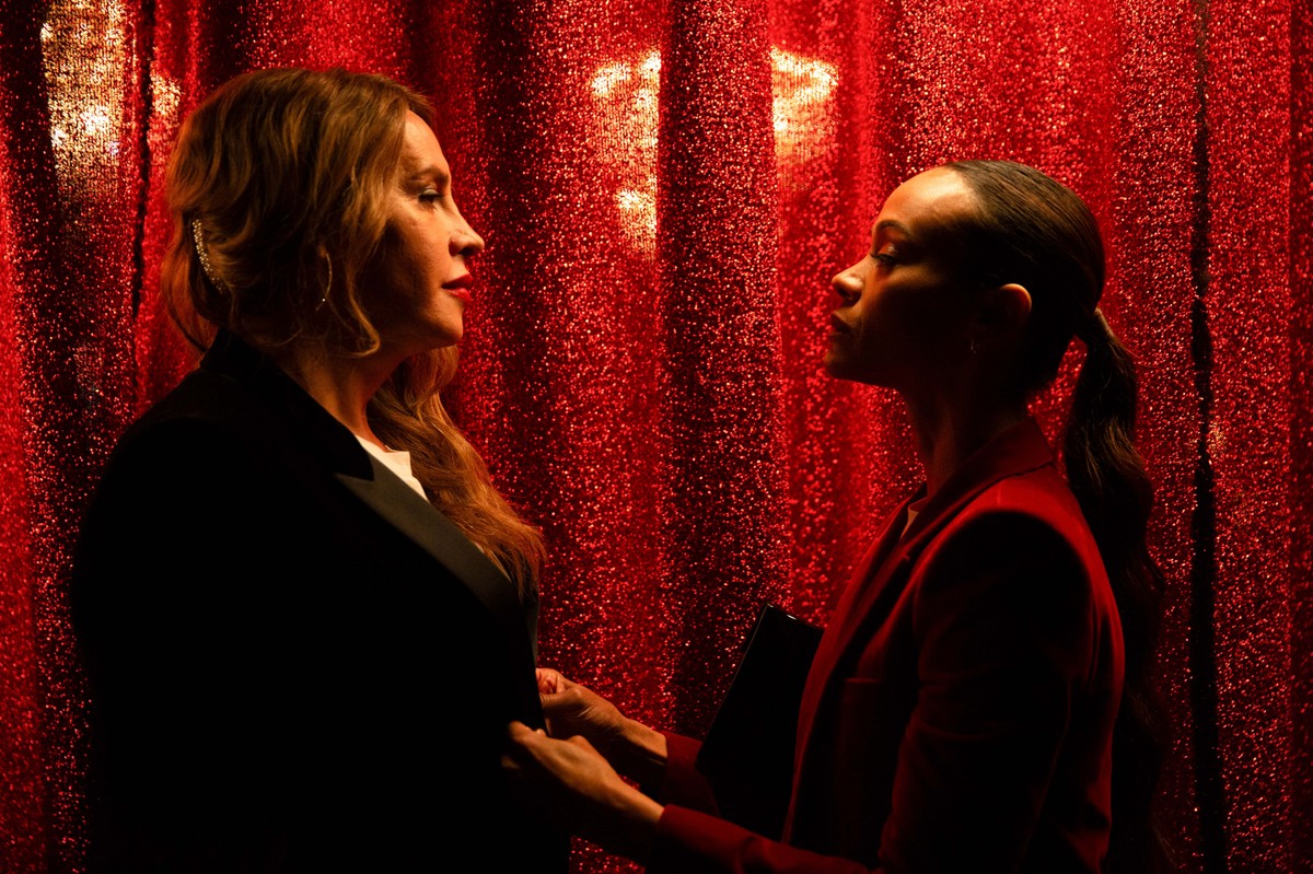 Karla Sofía Gascón i Zoe Saldaña w filmie "Emilia Pérez"