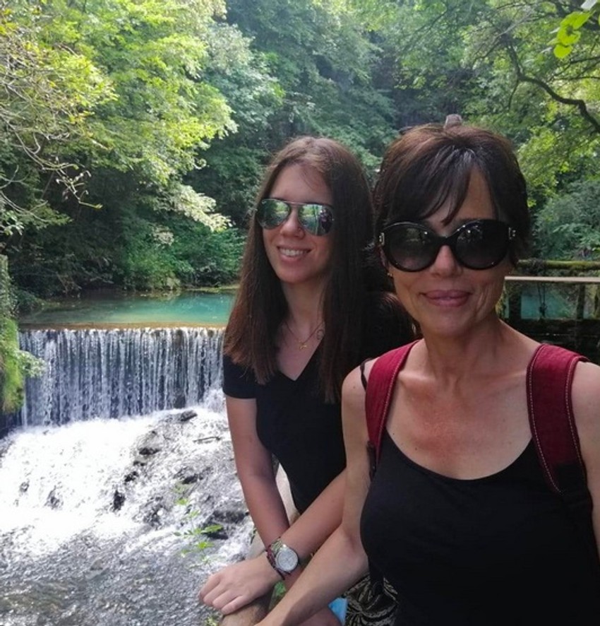 Jasna i Lea Šekarić