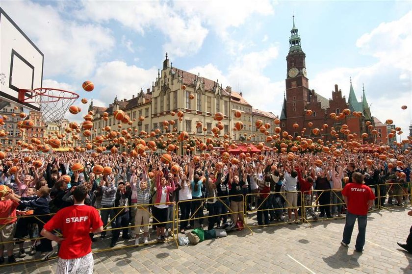 Skandal! Urzędnicy germanizują Wrocław