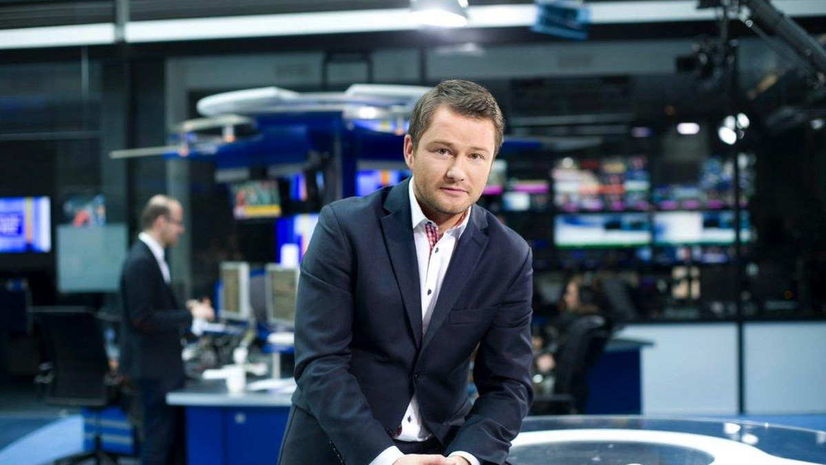 — Nigdy nie zamieniłbym rodziny na medialny cug — mówi w wywiadzie dla Onetu Jarosław Kuźniar, dziennikarz TVN24. Ale przyznaje, że jest uzależniony od internetu.