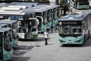 Kłopoty z transportem publicznym w Chinach. Budżety świecą pustkami