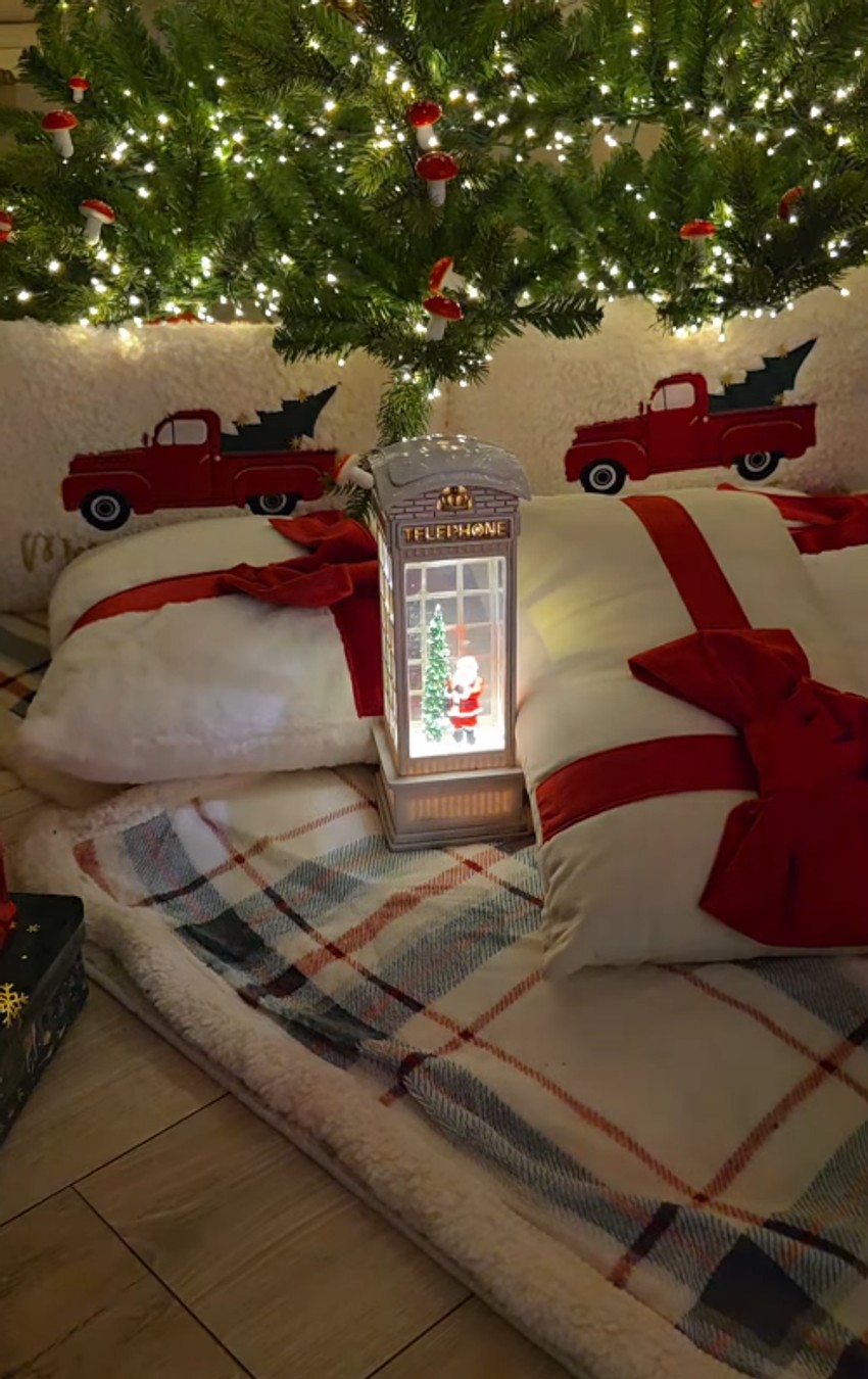 Lidija Vukićević pokazala novogodišnju bajku u svojoj kući