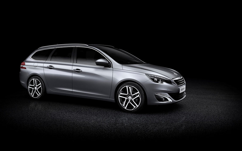 Nowy Peugeot 308 SW: kompaktowe kombi z ogromnym bagażnikiem