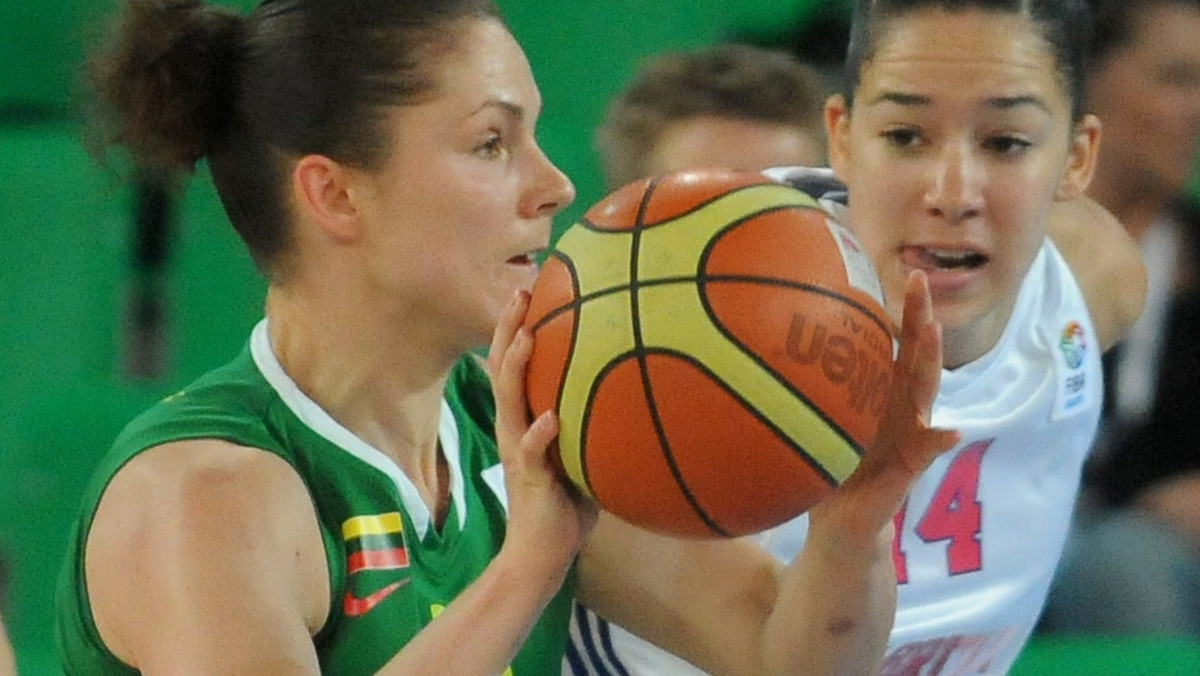 Po emocjonującym spotkaniu Litwa pokonała w bydgoskiej hali Łuczniczka Wielką Brytanię 64:63 (16:15, 14:17, 18:17, 16:14) w swoim pierwszym meczu drugiej rundy (grupa E) mistrzostw Europy koszykarek.