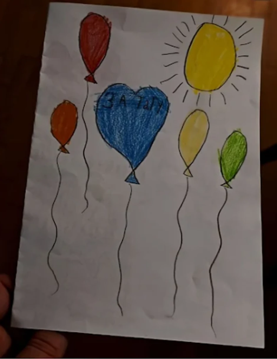 Rasti ćerka Tara napravila čestitku za rođendan