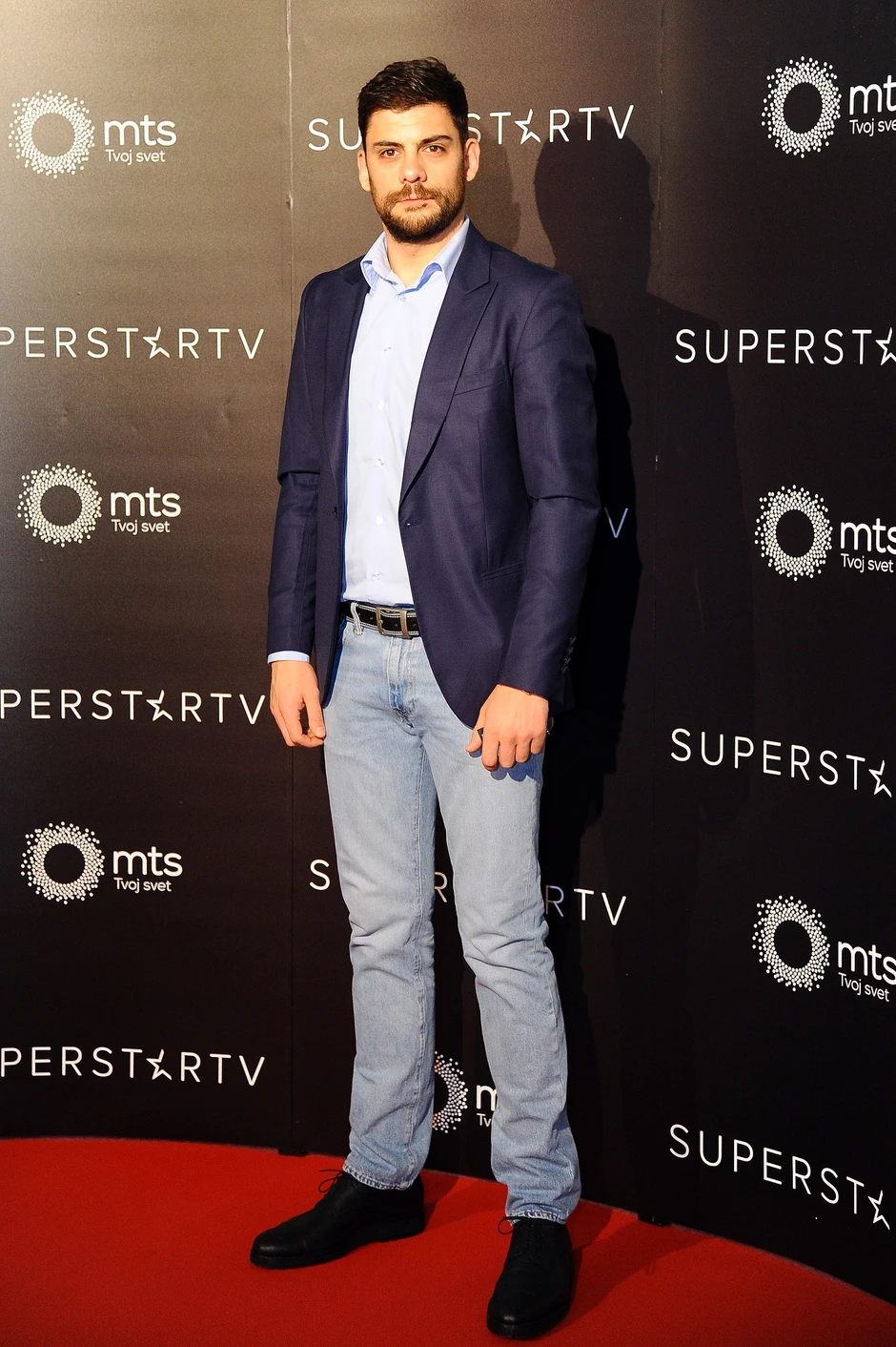 Večeras je premijera nove domaće serije "Državni službenik", a zbog ovoga joj svi predviđaju OGROMAN USPEH