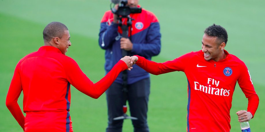 Kylian Mbappé (left) and Neymar.