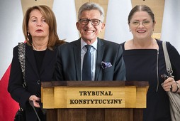 Trybunał Konstytucyjny: Stanisław Piotrowicz, Krystyna Pawłowicz i Elżbieta Chojna-Duch