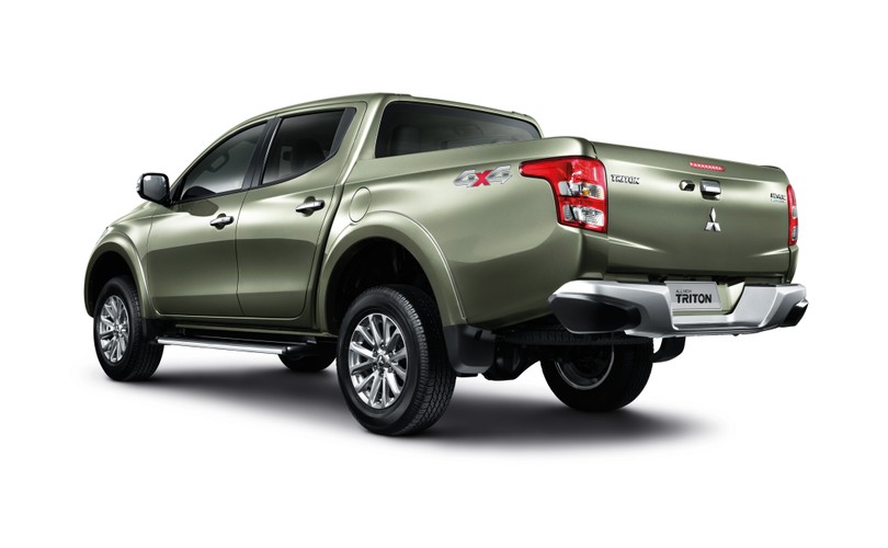 Mitsubishi triton to nowe mitsubishi L200