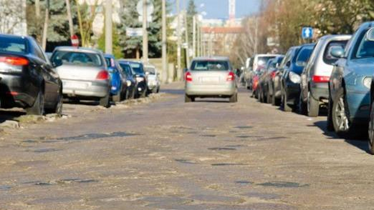 W środę, 7 lutego, rozpocznie się przebudowa ul. Cześnikowskiej na Grunwaldzie. Zakończenie prac planowane jest jeszcze w tym roku. Ich pierwszy etap potrwa do końca kwietnia. Kierowcy muszą liczyć się z utrudnieniami. Część ulicy zostanie całkowicie wyłączona z ruchu.