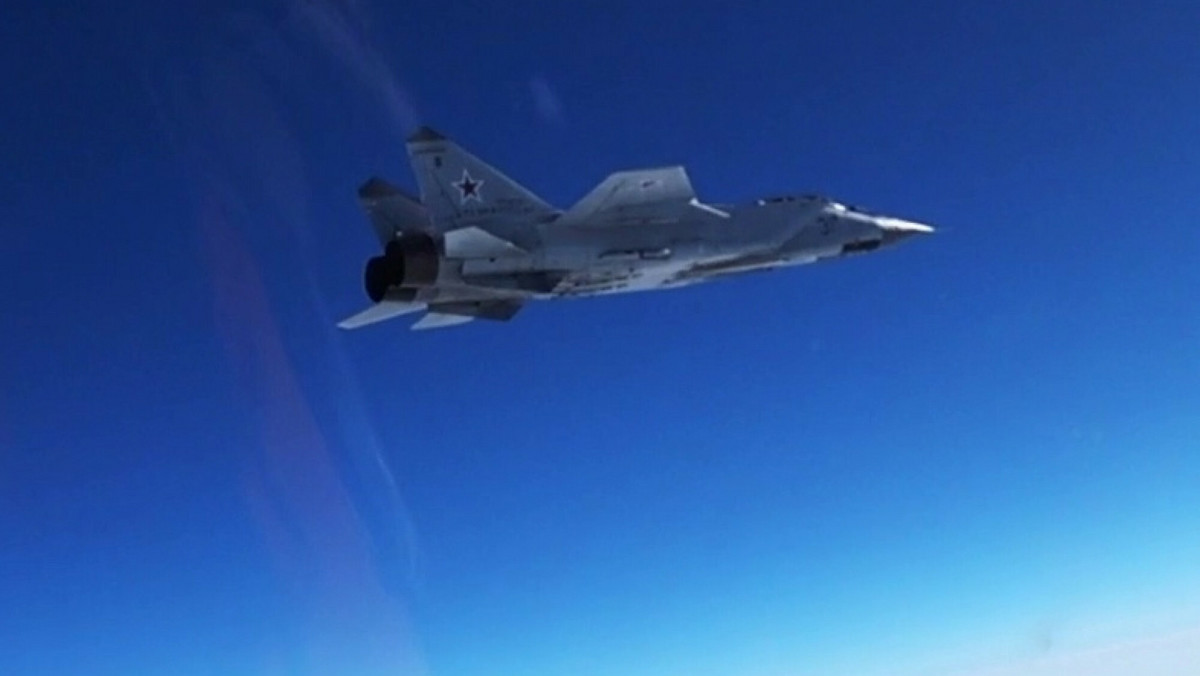 Ocean Spokojny. Rosyjski MiG-31 przechwycił samolot sił USA