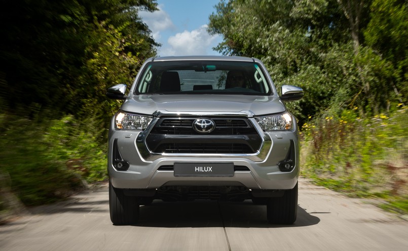 Nowa Toyota Hilux Mild Hybrid 48V