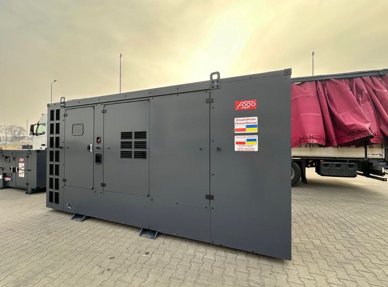 Takie generatory prądu są przejściowym rozwiązaniem, ale z pewnością wielu osobom pomogą.