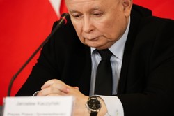 Kaczyński chce "wrócić do sytuacji, w której można dyskutować". Bo "wojnę stworzyli..."