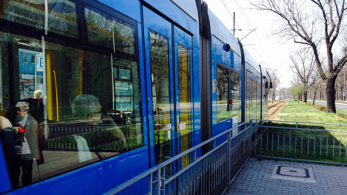 Wrocław: Uszkodzona trakcja. Przez tydzień nie będą jeździły tramwaje