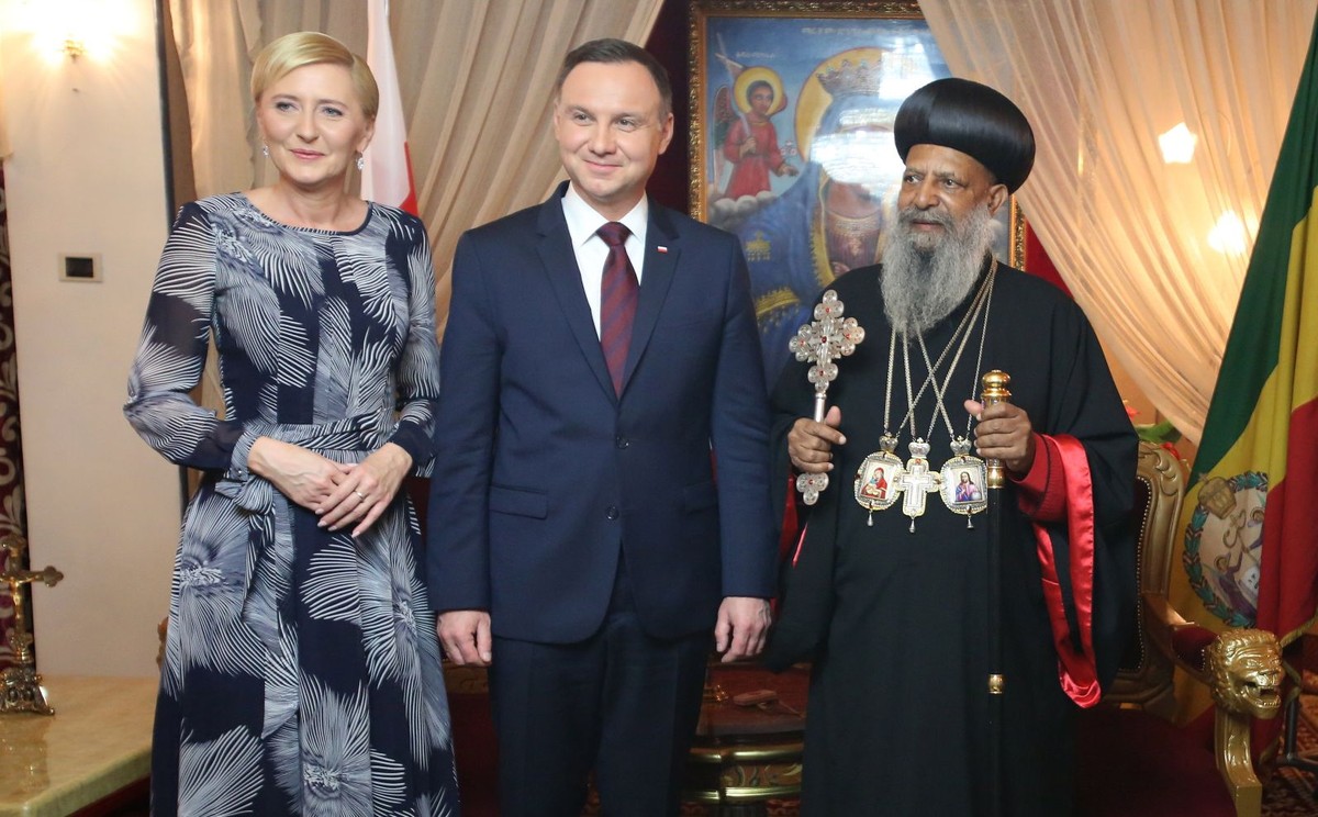 Milcząca pierwsza dama wizerunkowym problemem? "Godnie wypełnia swoje obowiązki"