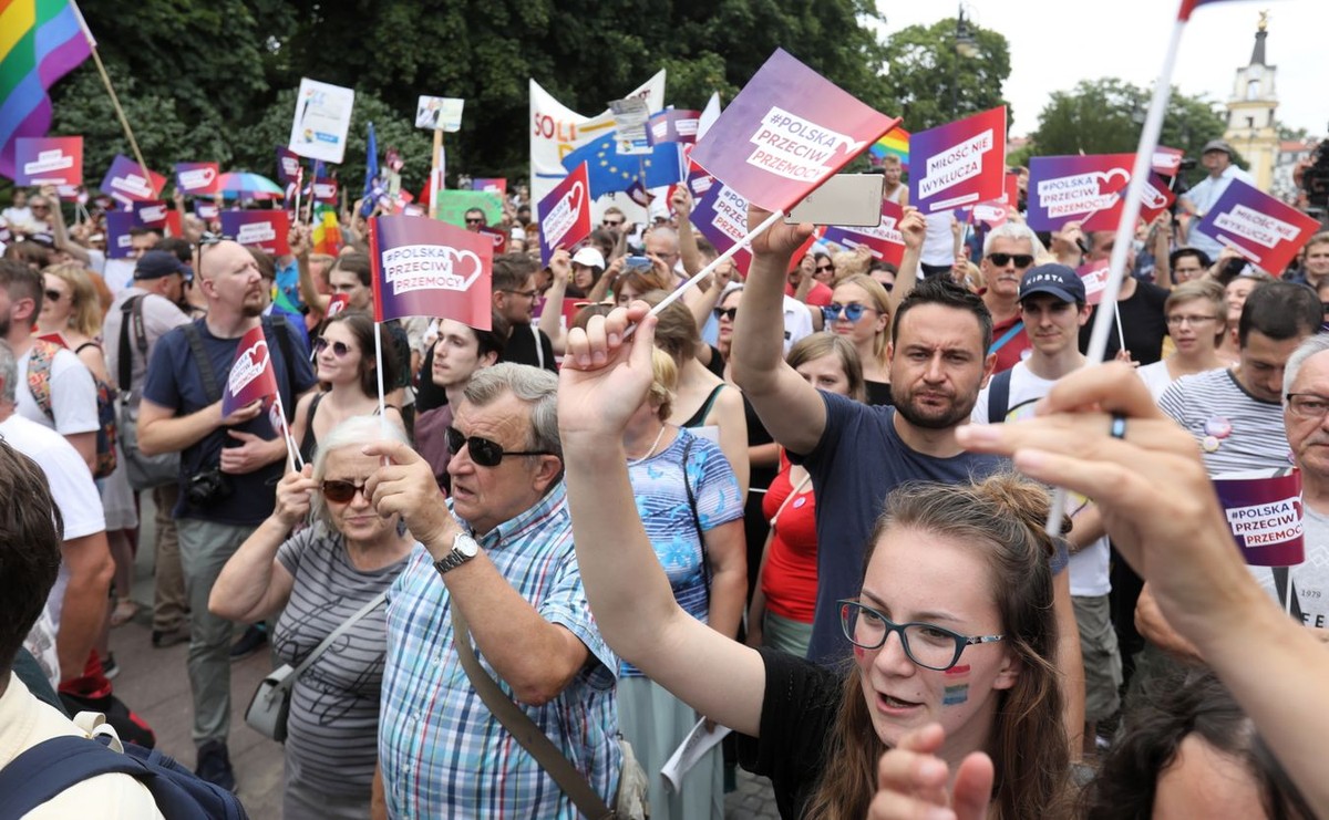 Demonstracja przeciwko przemocy w Białymstoku