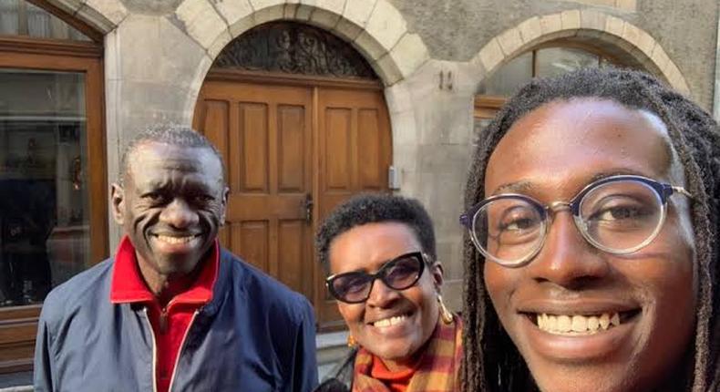 Col Dr Kizza Besigye (L) his wife Winnie Byanyima and son Anselm