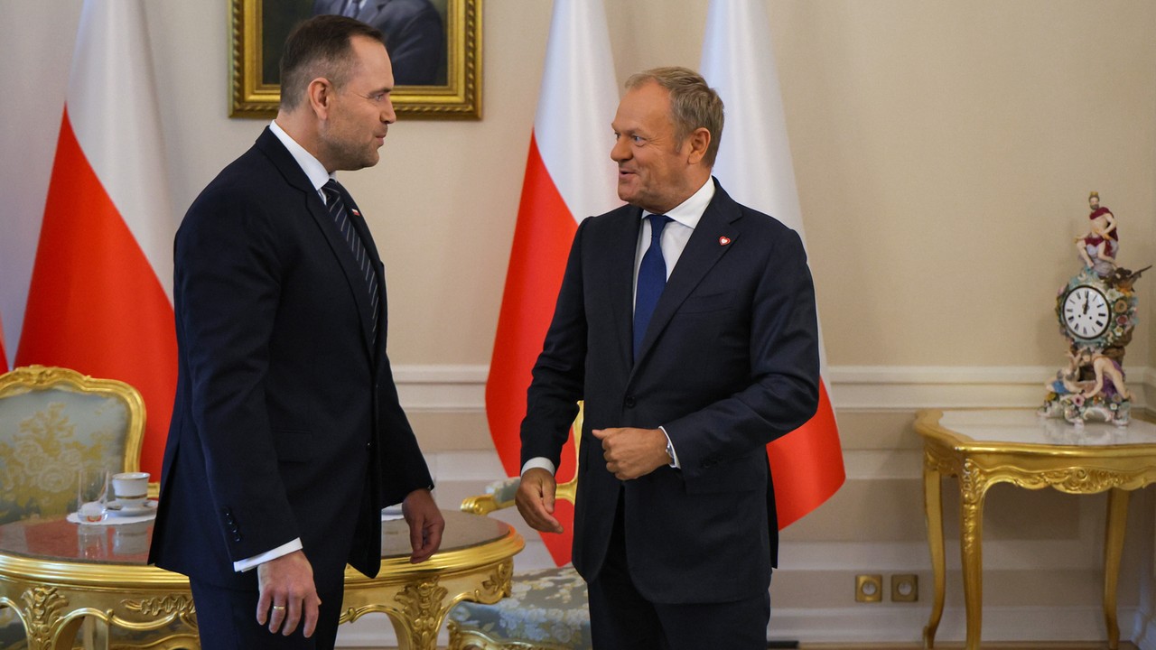 Donald Tusk zadał Karolowi Nawrockiemu pytanie. Krótka odpowiedź