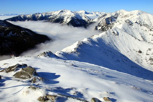 ZAKOPANE W TATRY ZAWITAŁA ZIMA