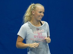 Wozniacki nagrała teledysk w Toruniu. Posłuchaj, czy to może być hit?