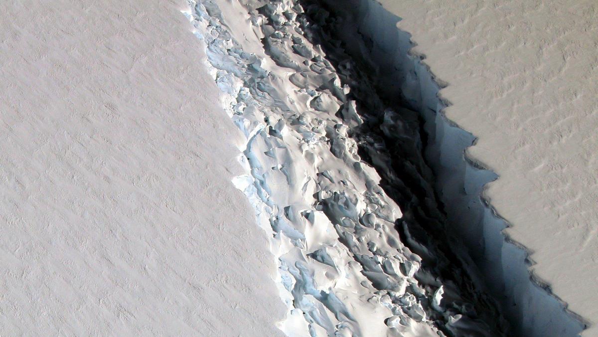 Trillion-Ton Iceberg Breaks Off From Antarctica