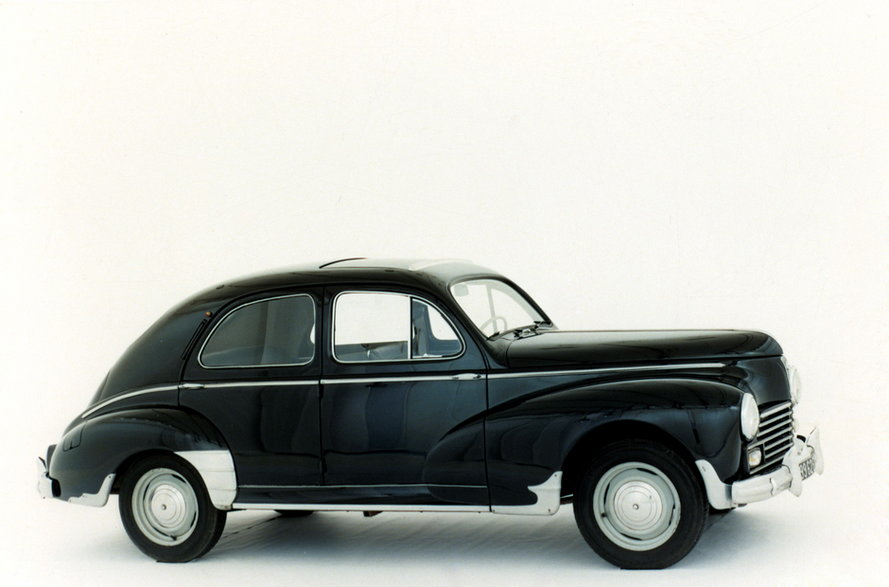 Peugeot 203 (1948-1960)