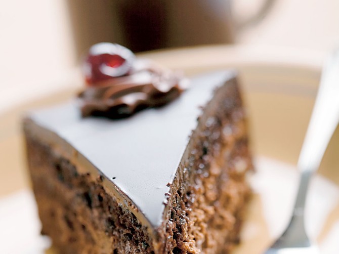 15220_stock-photo-piece-of-chocolate-cake-shallow-dof-shutterstock_10193899