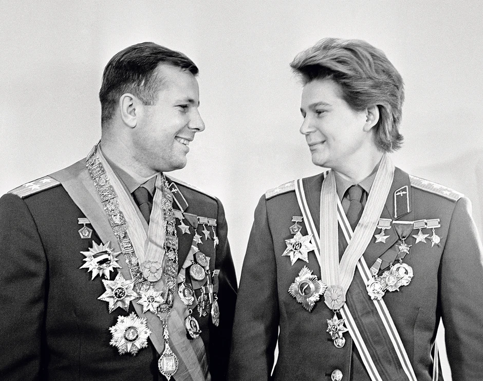 Zvanično prva žena u svemiru je Valentina Vladimirovna Tereškova, ruska političarka i kosmonaut