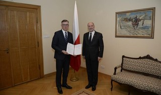 Cenckiewicz pełnomocnikiem Macierewicza. Zreformuje Archiwa Wojskowe