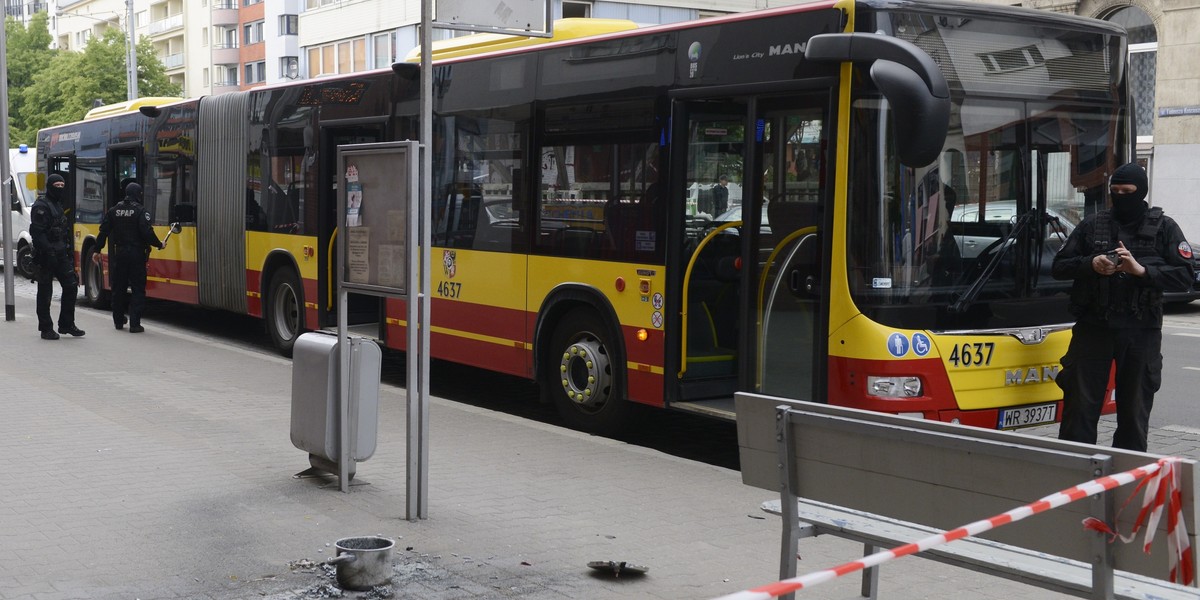 W autobusie 145 we Wrocławiu wybuchła bomba