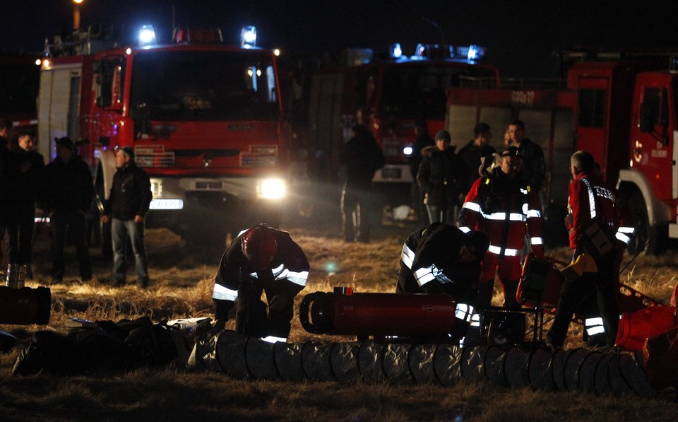 Katastrofa kolejowa w Śląskiem. Fot. PAP/Andrzej Grygiel