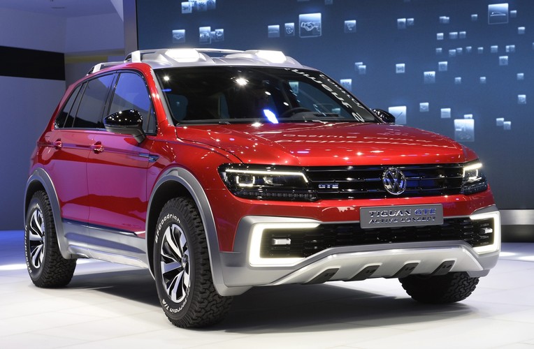 Światowa premiera nowego SUVa Volkswagena Tiguan GTE Active<br><br>  fot. EPA/LARRY W. SMITH